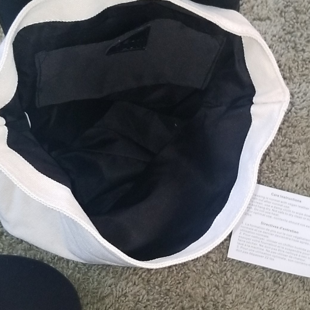 Small backpack - Picture 3 of 3